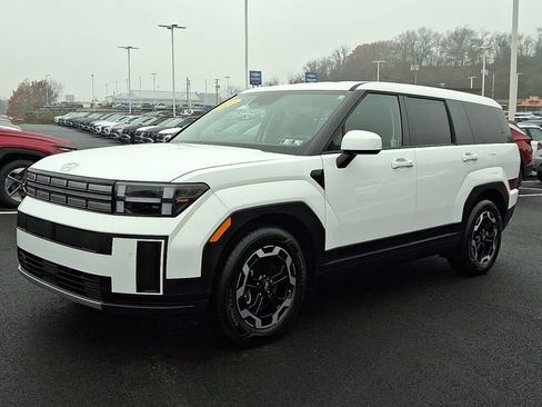 Certified 2025 Hyundai Santa Fe SE image 3