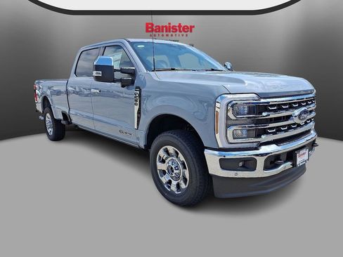 New 2025 Ford F250 Lariat w/ Lariat Ultimate Package image 2