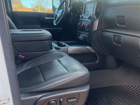 Used 2022 Chevrolet Silverado 2500 LTZ w/ LTZ Plus Package image 10