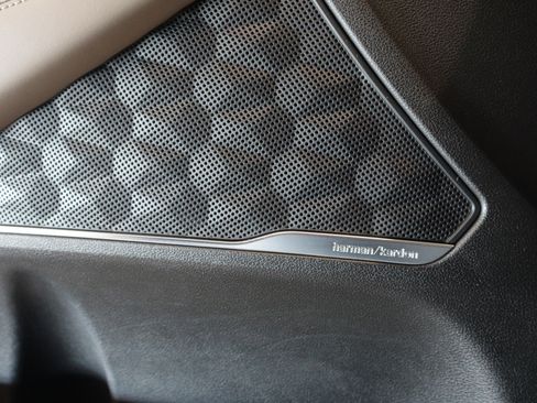 Used 2023 Hyundai Santa Fe Limited image 23