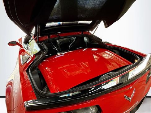 Used 2019 Chevrolet Corvette Z06 RWD image 25