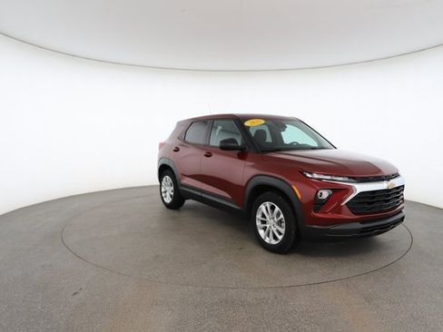 Used 2025 Chevrolet TrailBlazer LS w/ LS Convenience Package image 27