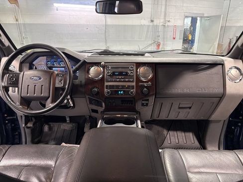 Used 2011 Ford F350 Lariat w/ Snow Plow Prep Pkg AWD/4WD image 36