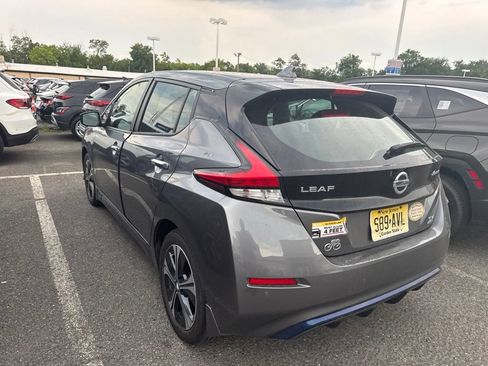 Used 2022 Nissan Leaf SV Plus FWD image 3