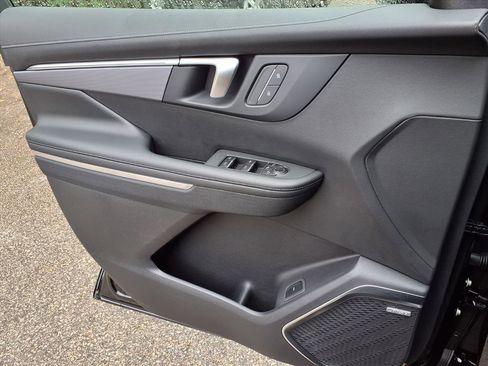 New 2026 Buick Enclave Sport Touring w/ LPO, Floor Liner Package image 14