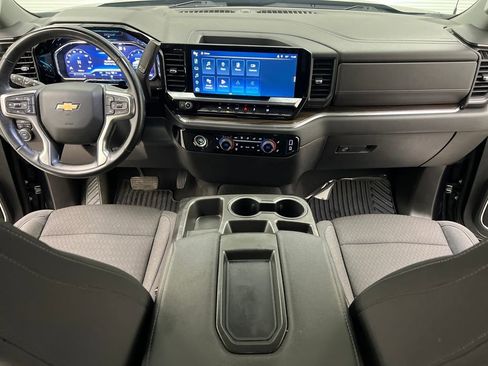 Used 2023 Chevrolet Silverado 1500 LT image 32