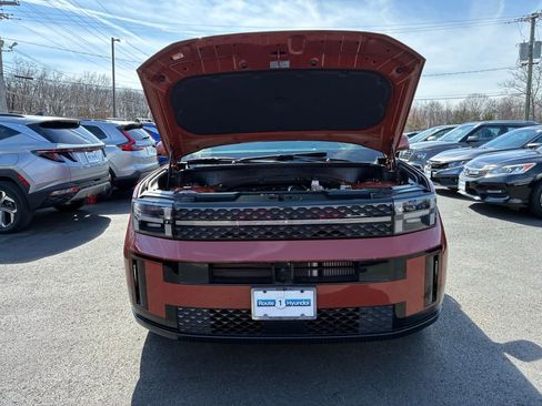 Used 2024 Hyundai Santa Fe Calligraphy image 9