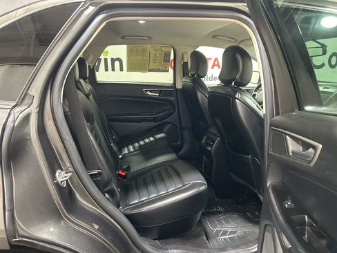 Used 2015 Ford Edge SEL w/ Equipment Group 201A AWD/4WD image 16