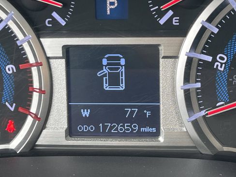 Used 2019 Toyota 4Runner Limited AWD/4WD image 13