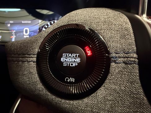 Used 2024 Jeep Compass Sport image 30