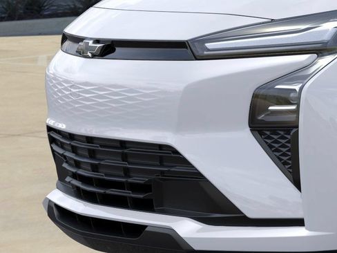 New 2027 Chevrolet Bolt LT w/ Comfort Package FWD image 13