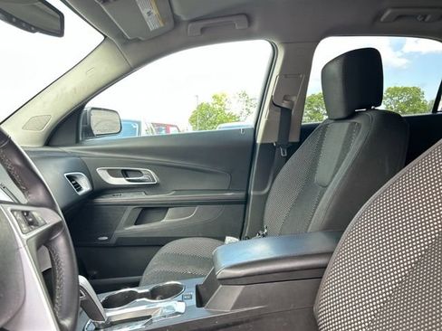 Used 2010 Chevrolet Equinox LT w/ Vehicle Interface Package FWD image 15