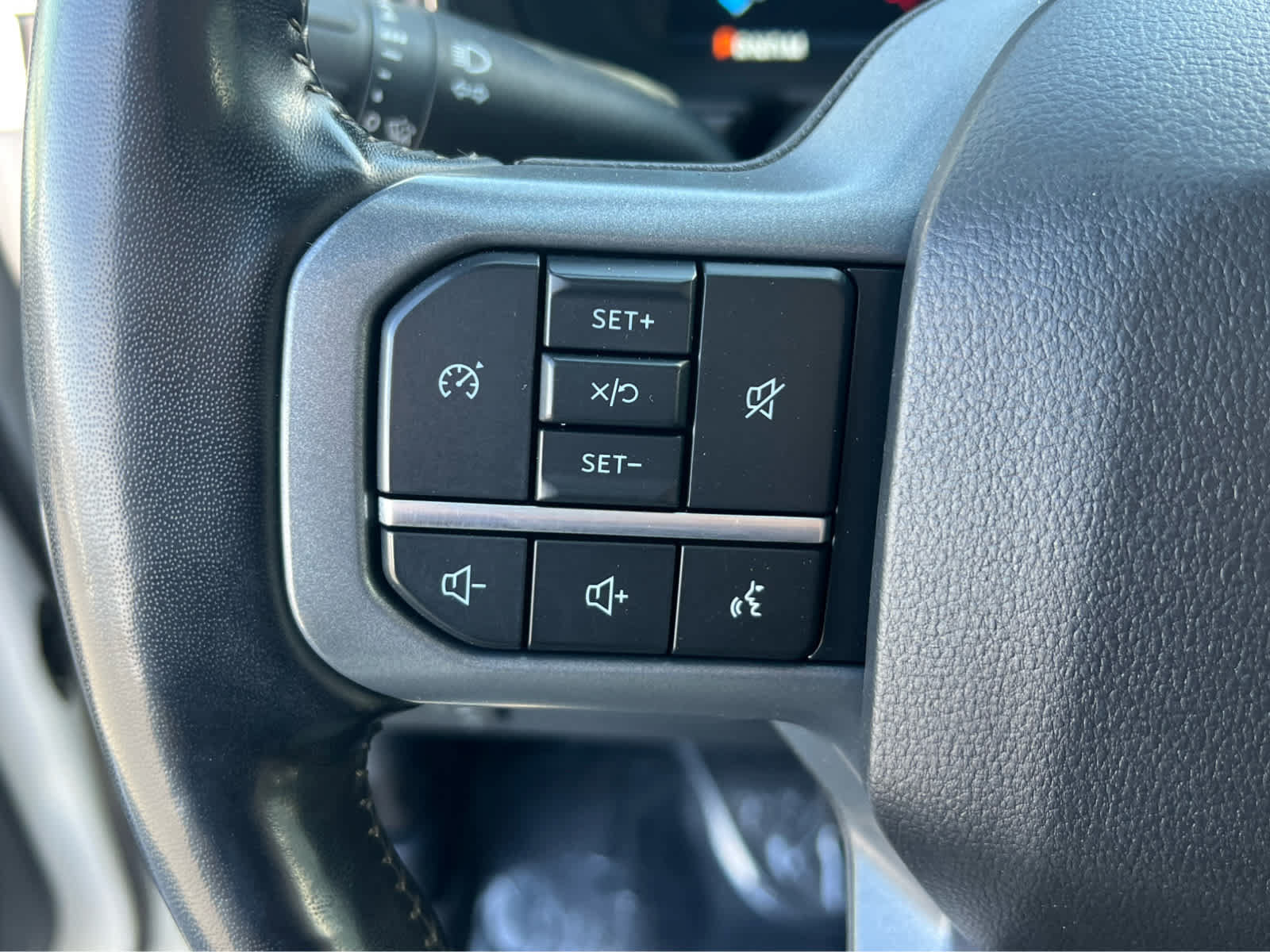 Certified 2024 Ford F350 Lariat AWD/4WD image 30