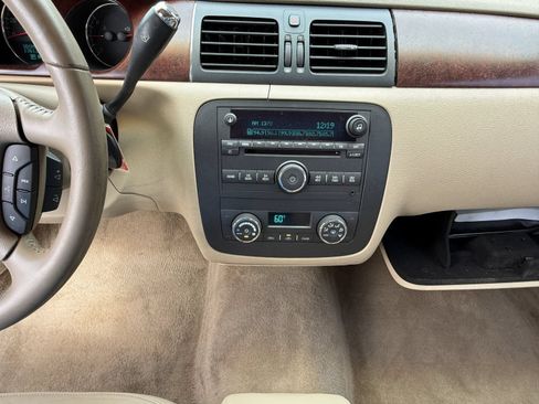 Used 2006 Buick Lucerne CXL w/ Luxury Package FWD image 23