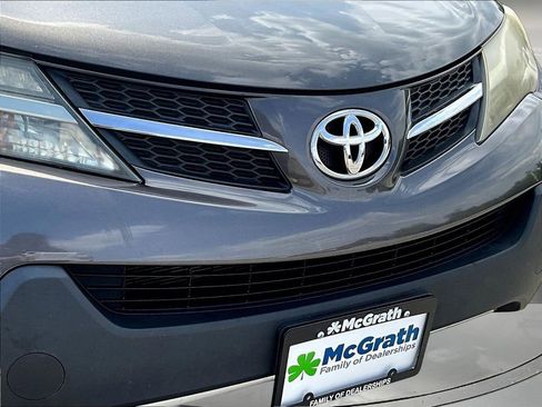 Used 2015 Toyota RAV4 XLE AWD/4WD image 32
