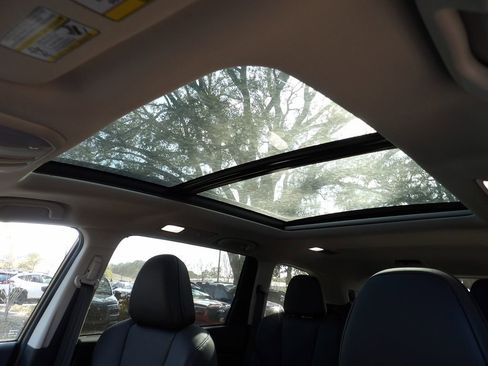 New 2026 Subaru Ascent Limited AWD/4WD image 15