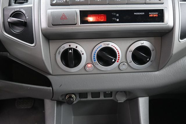 Used 2011 Toyota Tacoma 4x4 Double Cab w/ TRD Sport Pkg w/JBL Audio image 23