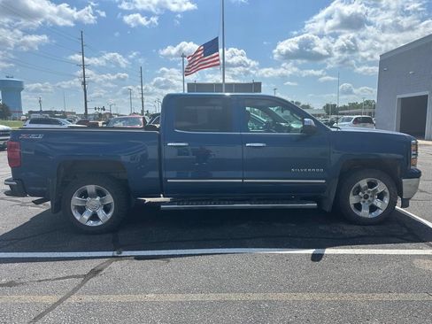Used 2015 Chevrolet Silverado 1500 LTZ Z71 w/ LTZ Plus Package AWD/4WD image 6