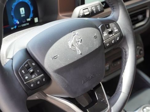 Certified 2025 Ford Bronco Sport Outer Banks w/ Outer Banks Tech Package+ AWD/4WD image 30