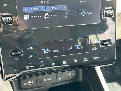 Used 2024 Hyundai Tucson SEL AWD/4WD image 17