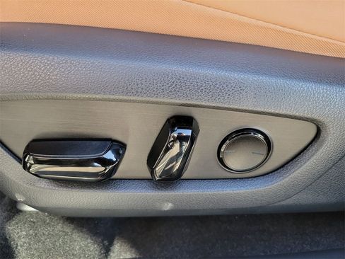 Used 2024 Lexus RX 350 Premium image 17