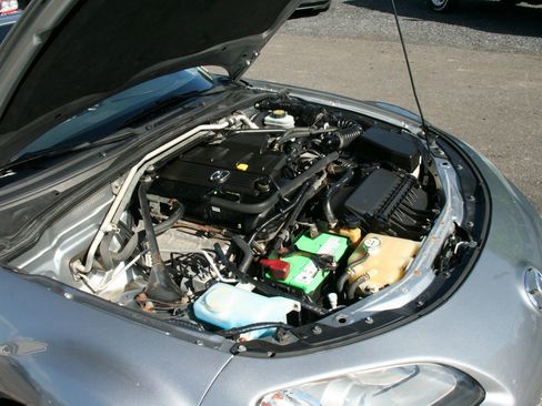 Used 2012 MAZDA MX-5 Miata Grand Touring w/ Premium Pkg RWD image 29