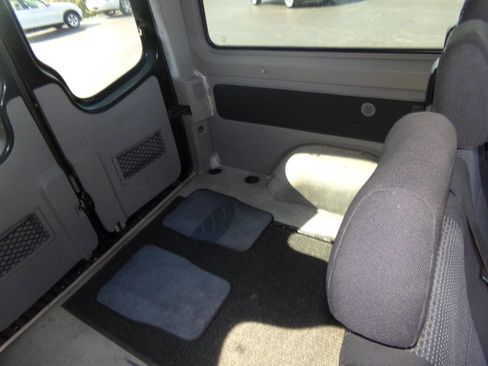 Used 2011 Mercedes-Benz Sprinter 2500 image 23