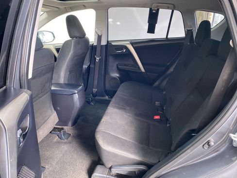 Used 2015 Toyota RAV4 XLE image 31