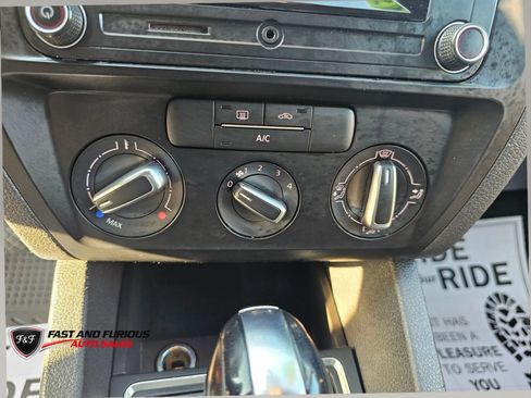 Used 2017 Volkswagen Jetta S FWD image 18