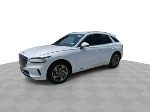 Used 2024 Genesis GV70 2.5T w/ Advanced Package AWD/4WD image 4