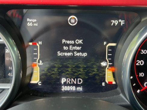Used 2018 Jeep Wrangler Unlimited Rubicon AWD/4WD image 19