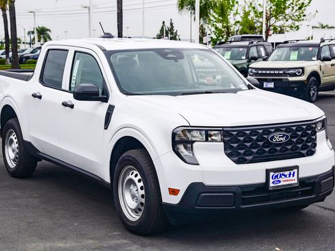 New 2026 Ford Maverick XL w/ Equipment Group 101A AWD/4WD image 3