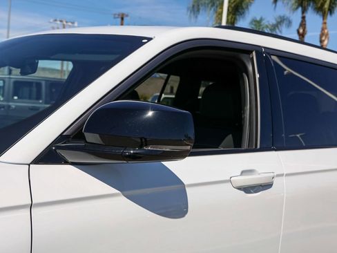 New 2026 Jeep Grand Cherokee L Limited w/ Limited Altitude Package image 12