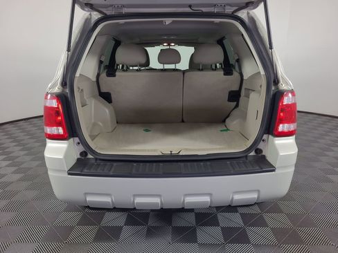 Used 2008 Ford Escape XLT image 21