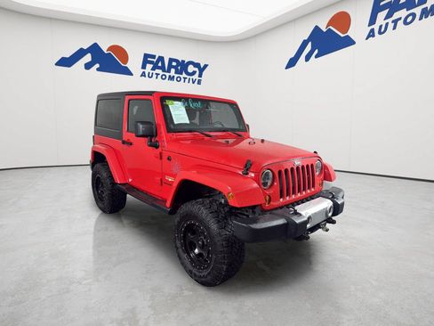 Used 2013 Jeep Wrangler Sahara w/ Connectivity Group AWD/4WD image 5