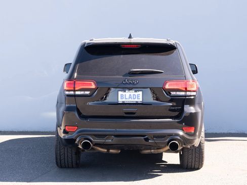 Used 2020 Jeep Grand Cherokee SRT AWD/4WD image 25