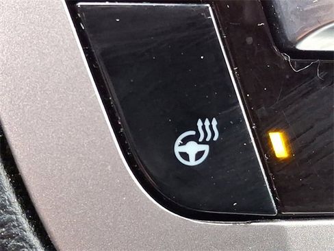 Certified 2022 Ford Explorer XLT w/ Equipment Group 202A image 27