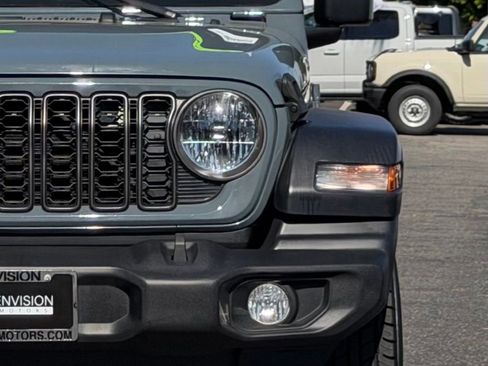 Used 2024 Jeep Wrangler Sport AWD/4WD image 4