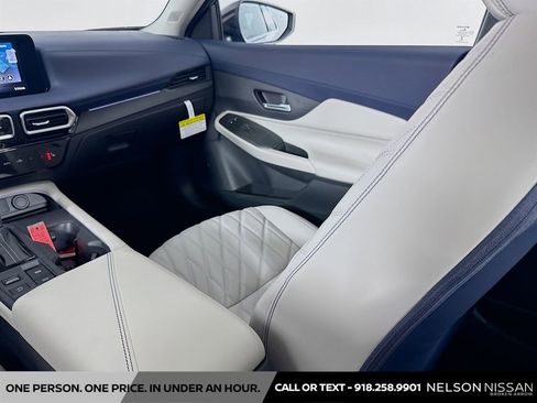 New 2026 Nissan Sentra SL w/ Floor Mat Package FWD image 24