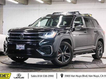 Used 2021 Volkswagen Atlas SE w/ Panoramic Sunroof Package