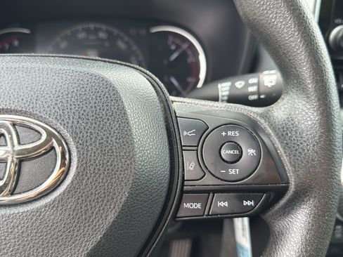 Used 2023 Toyota RAV4 LE FWD image 67