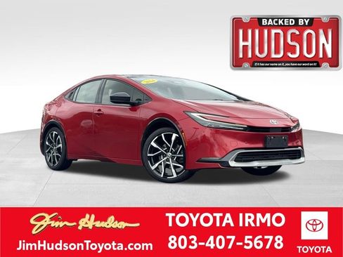 Used 2024 Toyota Prius Prime image 1