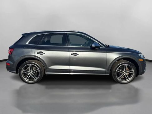 Used 2019 Audi SQ5 Premium Plus w/ Premium Plus Package AWD/4WD image 4