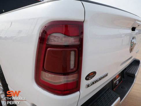 Used 2024 RAM 1500 Laramie image 11