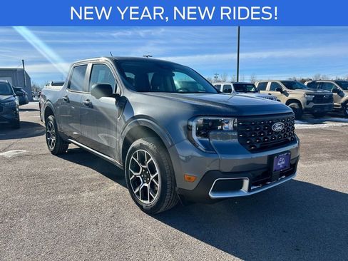 New 2026 Ford Maverick Lariat w/ 4K Tow Package image 8