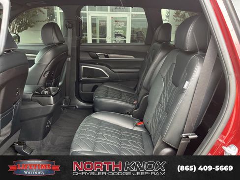 Used 2024 Kia Telluride EX X-Line AWD/4WD image 14