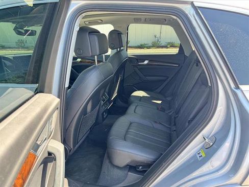 Used 2018 Audi Q5 2.0T Premium Plus AWD/4WD image 12