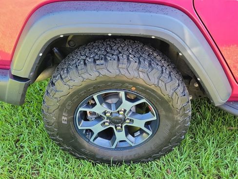 Used 2021 Jeep Wrangler Unlimited Sport AWD/4WD image 15