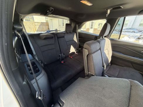 Used 2022 Honda Pilot Sport image 17