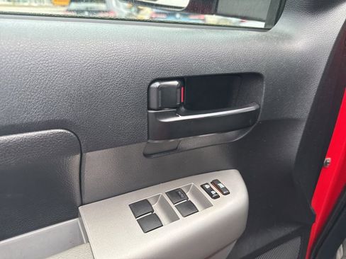 Used 2009 Toyota Tundra 4x4 Double Cab image 8